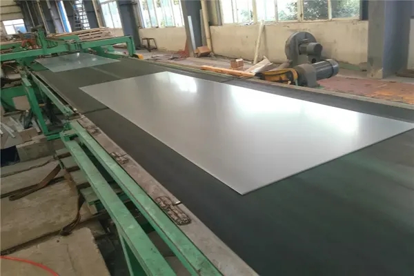 Panel de acero galvanizado